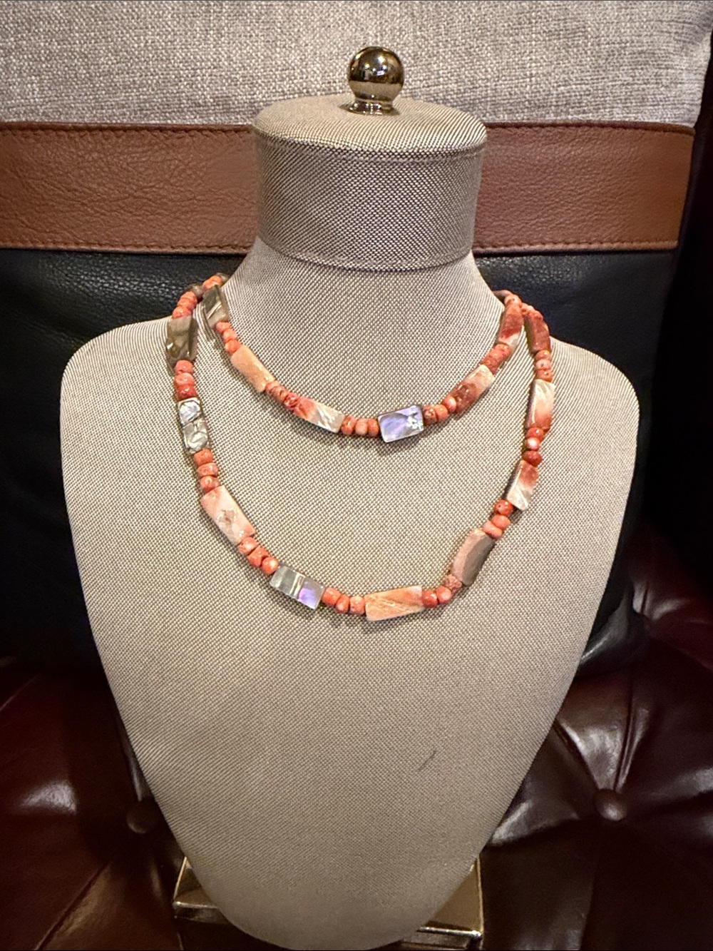 Silpada Reversible Abalone Shell w Sponge Coral Beads (32 inch) 🪸 🪸🪸🪸🪸🪸🪸